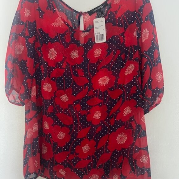 BNWT Forever 21 Flower Top - Picture 1 of 5